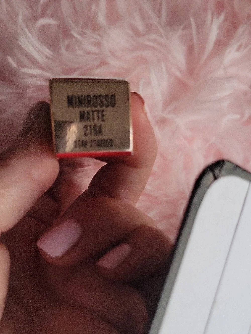 Valentino MiniRosso Matte Lip Color - Vibrant Pink